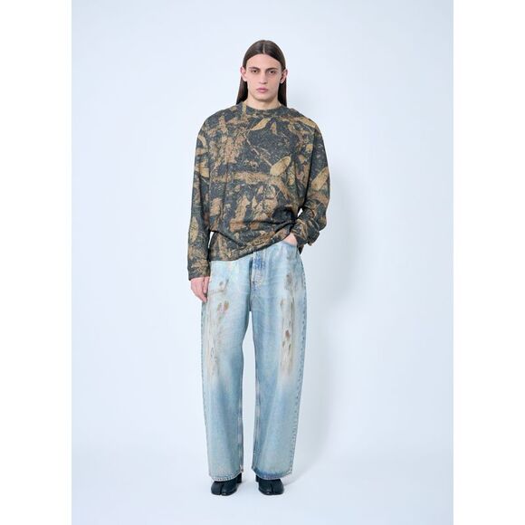 Acne Studios Men Printed Crewneck T-Shirt - Picture 2 of 6